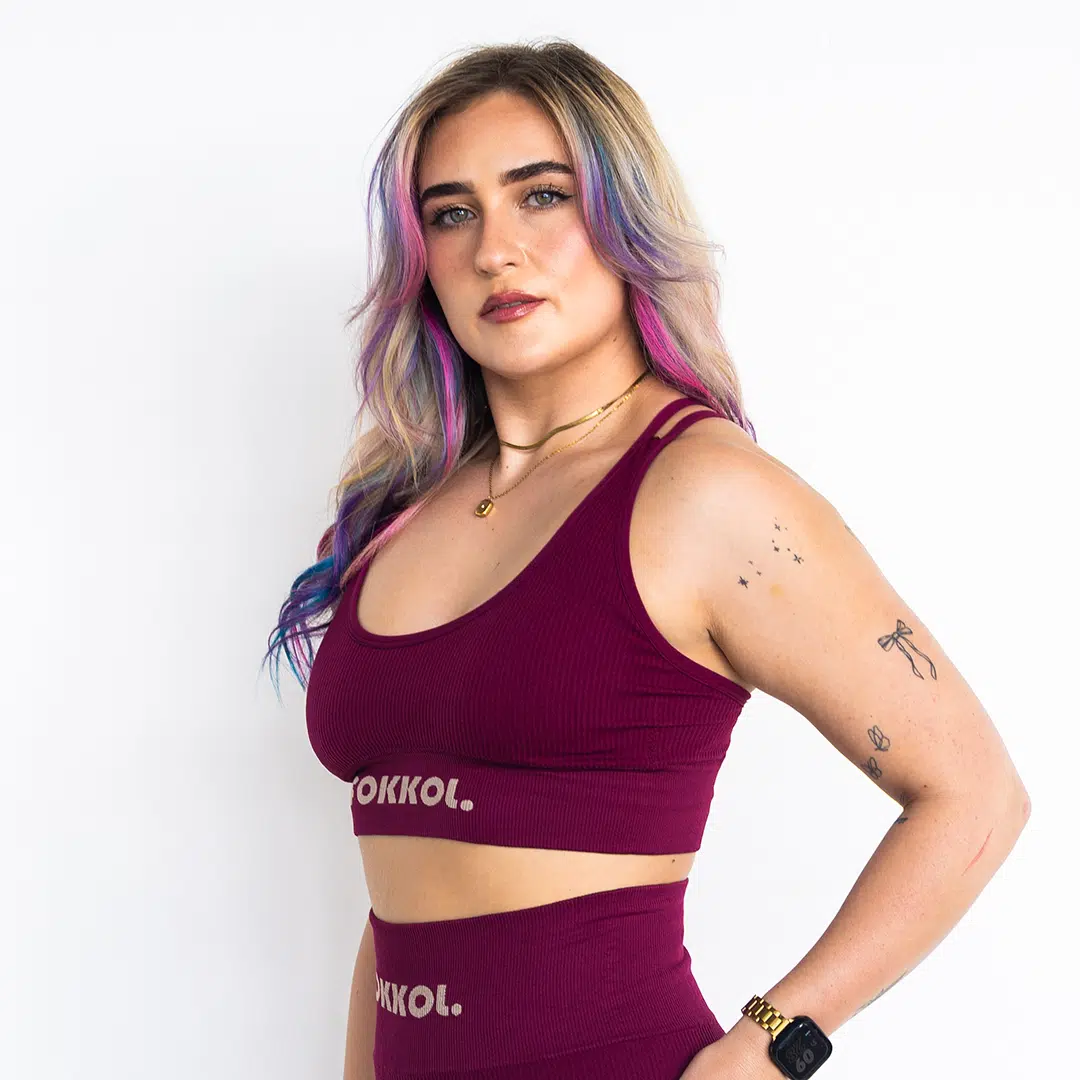 Ribbed Seamless Sports Bra; Burgundy Burn