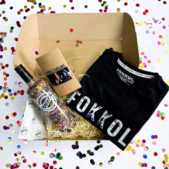 "LEKKER FIT MET N LEKKER DOP" BRANDEWYN VERJAARSDAG BOKS